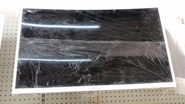 虎牙主播心态送骚白纯白代打整套直播设备 粉丝力挺称赞！