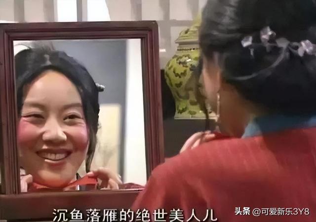 “疯批”女星一巴掌打醒内娱，行为错乱被全网黑，这瓜太多吃撑了