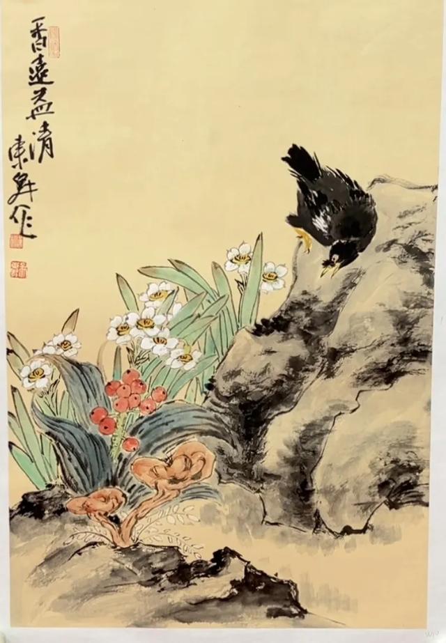 水仙， 别称：凌波仙子、玉玲珑、金银台、水仙花