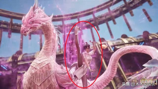 黑丝旗袍“小舞”打架动作尺度太大，意外走光，露出一个特殊东西