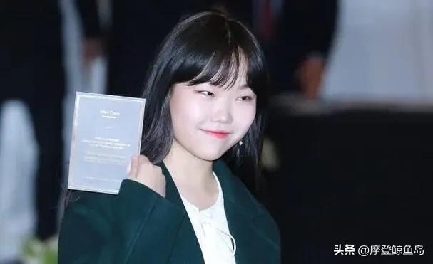 李秀贤--韩国女歌手