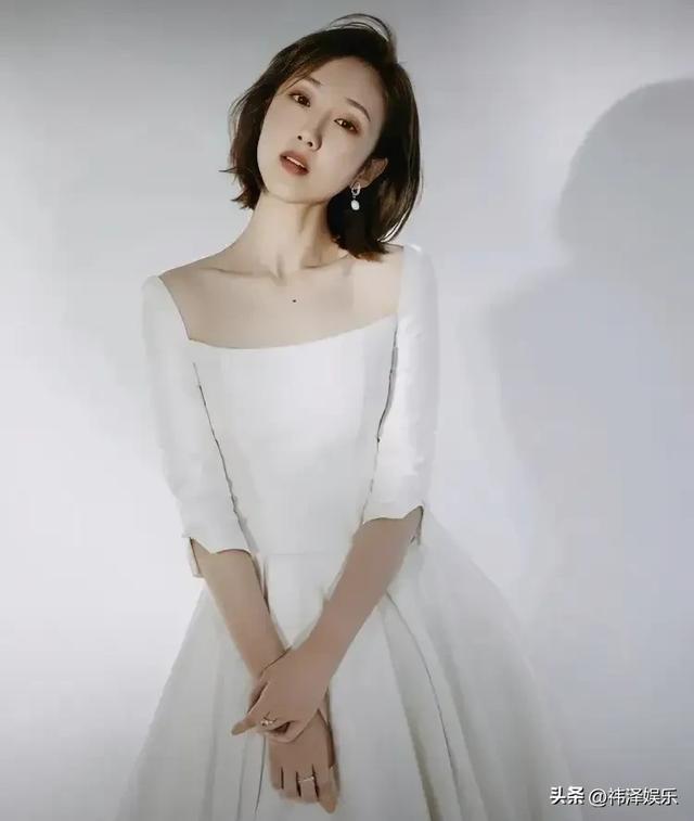 十二位央视美女主持人，每一位都是才貌双全，你最喜欢谁的风格