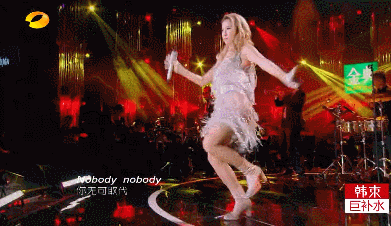 李玟近照再刷屏，OMG，网友惊呼身材也太火辣了