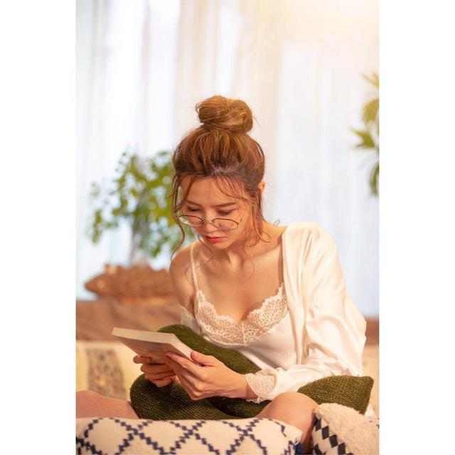 TVB小花被指行为不检，健身房“调戏”教练，首担正作品月底开拍