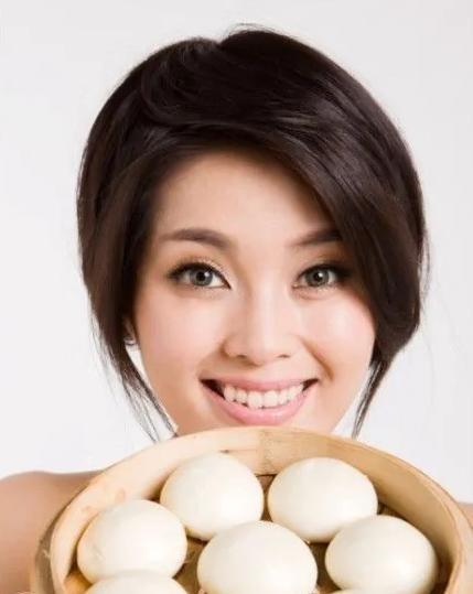 深圳电视台15位美女主持人风采一览,个个高雅、优美、迷人