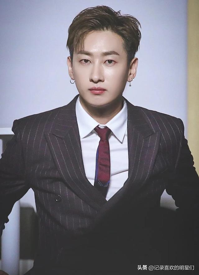 李赫宰韩国歌手，阳光帅气迷人十足！