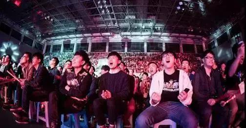 福利！｜斗鱼直播节五一见！我们为您准备了500张门票~