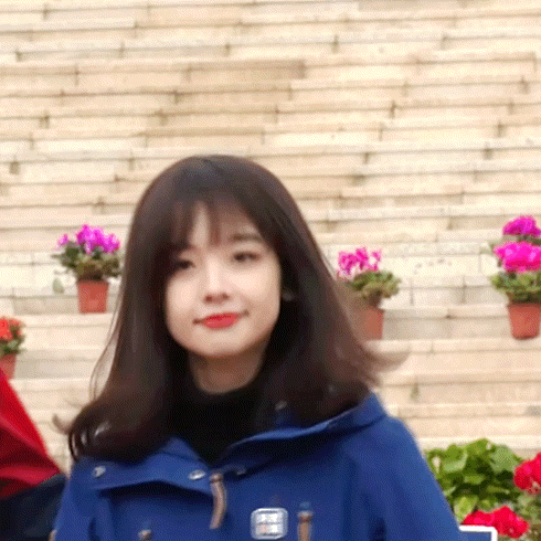 一夜涨粉200W,最美央视女主播王冰冰是什么来头?