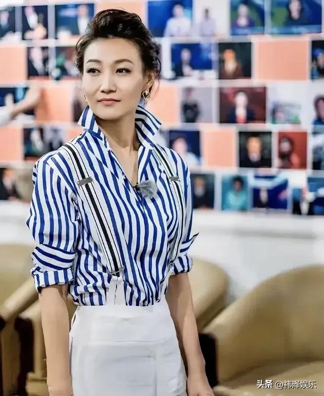 十二位央视美女主持人，每一位都是才貌双全，你最喜欢谁的风格