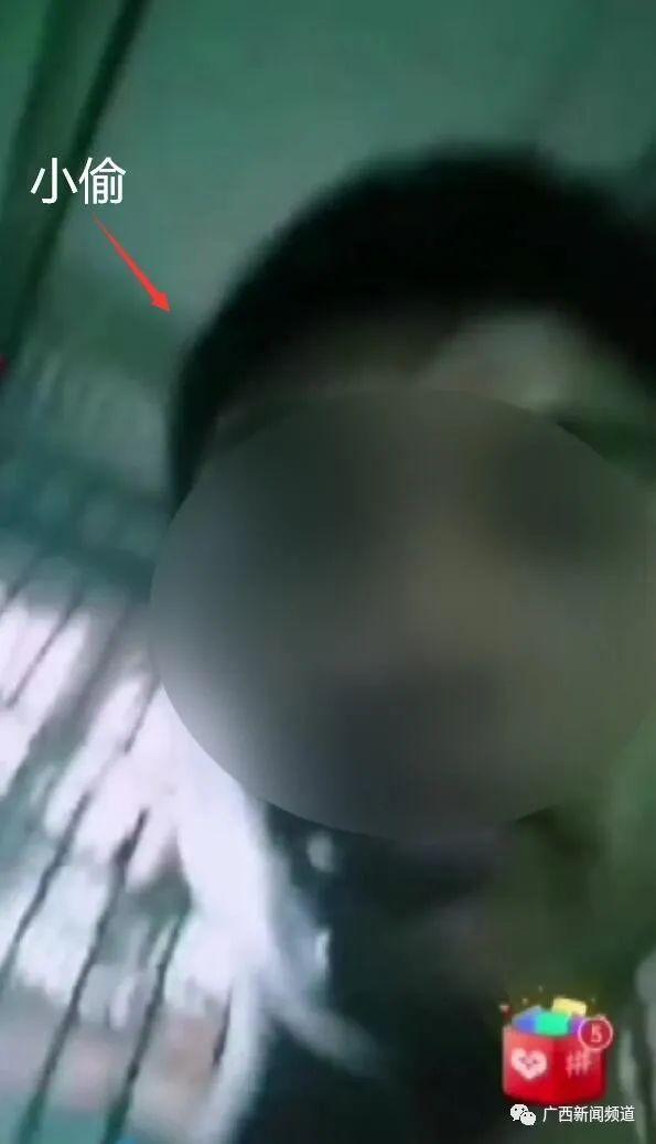 女主播直播中手机被偷，查看直播回放时，有惊人发现