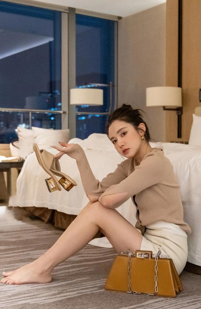 美娜 腾讯体育NBA女主播