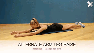 女主播“细腰翘臀”直播，看新闻人数飙升，好身材该如何塑造