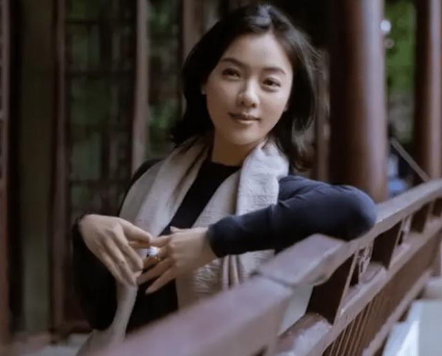 身材丰满、形象出众的四位女歌唱家，你会最喜欢谁呢？