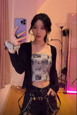 女主播 泳装(主播呆妹儿泰国泳装直播,展示身材遭超管封禁怒怼:凭啥扣6 分?)