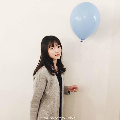 这大长腿给满分 清纯萌妹cos《守望先锋》D.VA