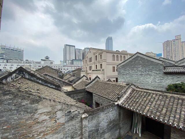 2020，我们行！广西云客户端联合14市主流媒体5G+VR直播迎两会促生产