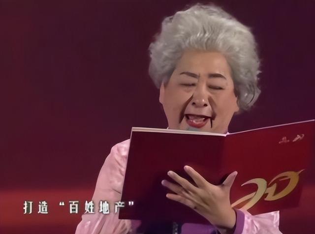 央视主持人虹云去世，病因曝光，初二独自去医院，曾夸恒大被网暴