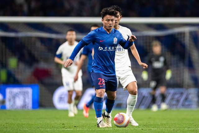 体坛联播｜欧冠半决赛巴黎负多特，CBA半决赛辽宁胜广东