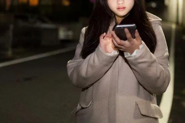 三大妈直播“干瞪眼”日入十万,她们凭什么火?