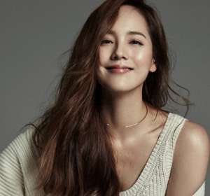 韩国美女主播柳真热舞(因出演角色太颠覆，导致女儿被孤立，却不知其本人经历更戏剧化)