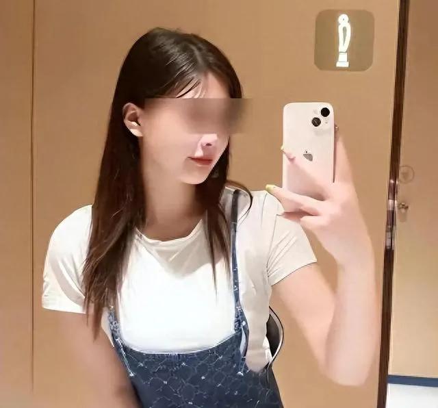 美女老师私生活曝光!网友惊讶露骨聊天内容!
