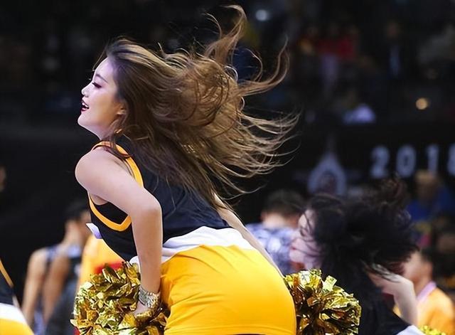 NBA的“潜规则”啦啦队不准穿内裤只是其中之一,球迷:很合理