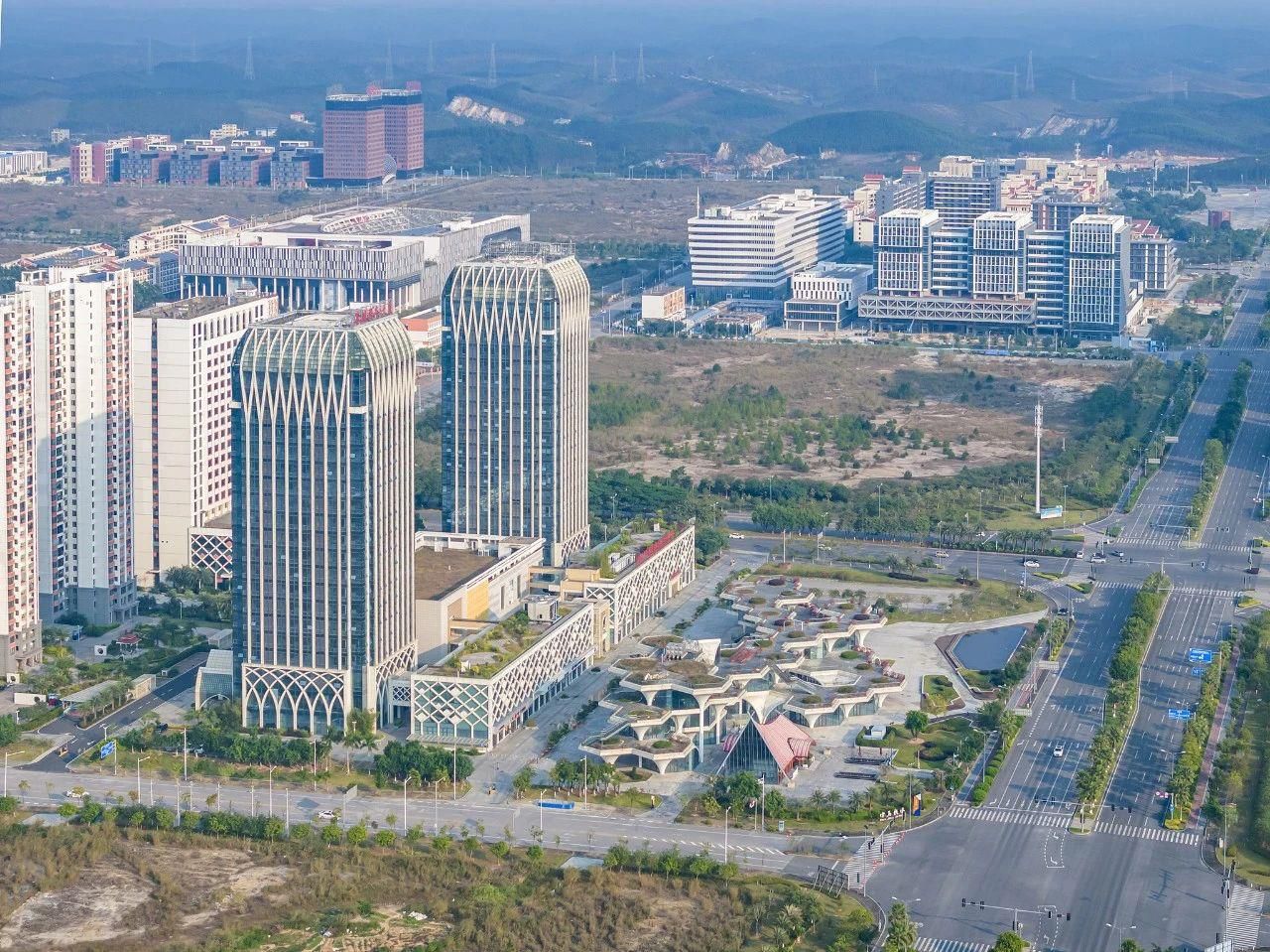 时政微观察丨亲望亲好,邻望邻好